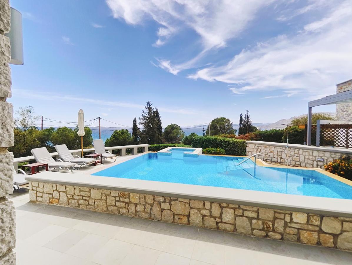 Villa Costamare - Enjoy Lazy Days On The Private Pool-Jacuzzi Pefki Extérieur photo