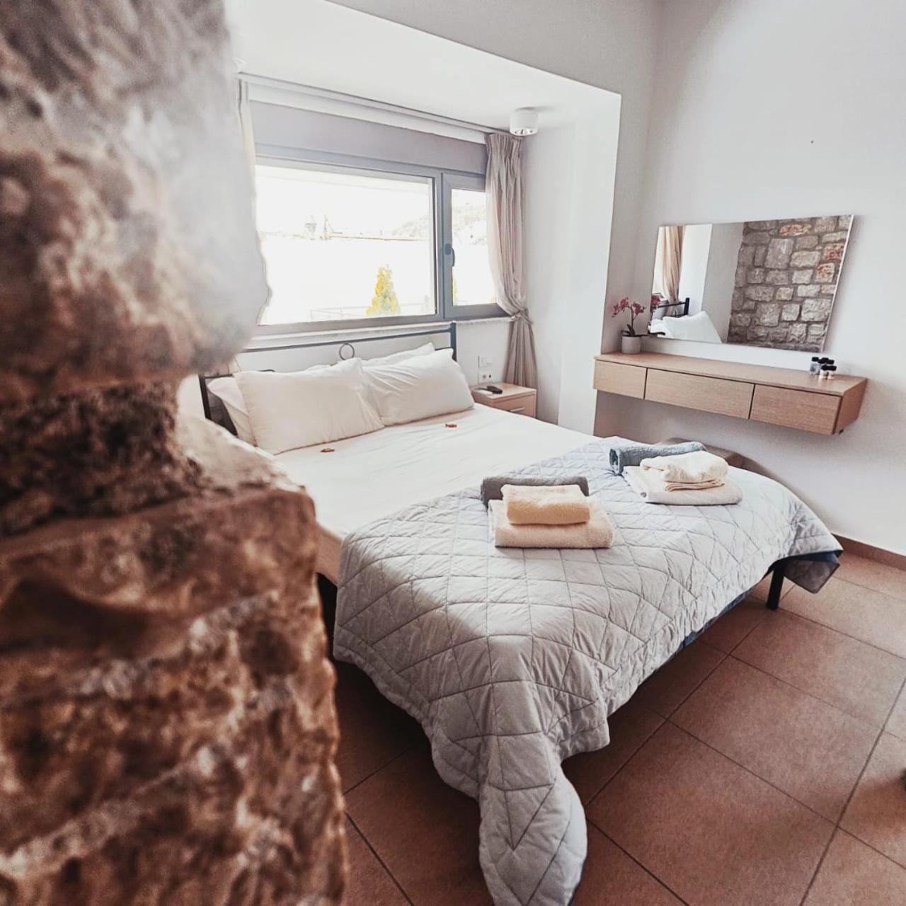 Villa Costamare - Enjoy Lazy Days On The Private Pool-Jacuzzi Pefki Extérieur photo