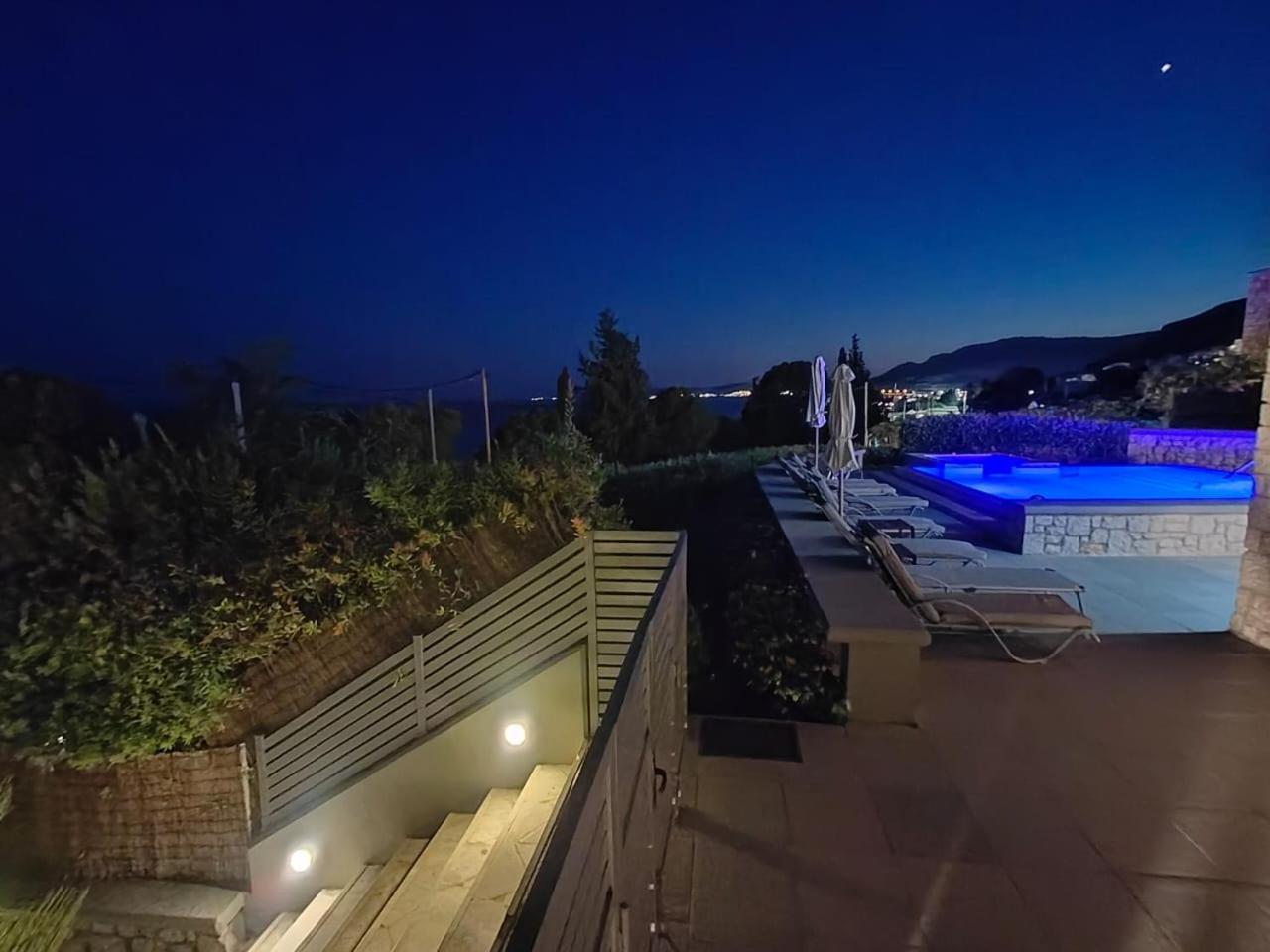 Villa Costamare - Enjoy Lazy Days On The Private Pool-Jacuzzi Pefki Extérieur photo