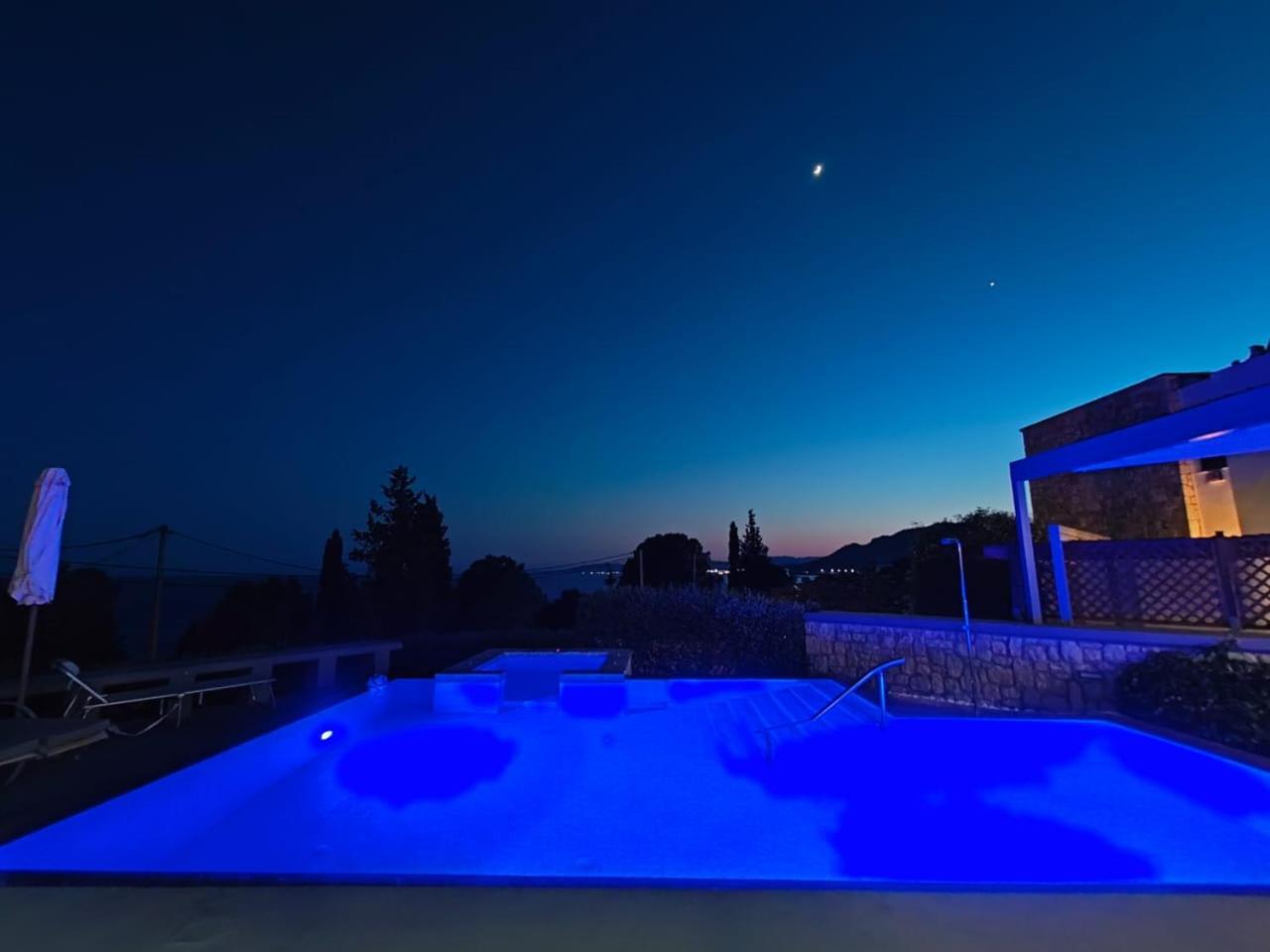 Villa Costamare - Enjoy Lazy Days On The Private Pool-Jacuzzi Pefki Extérieur photo