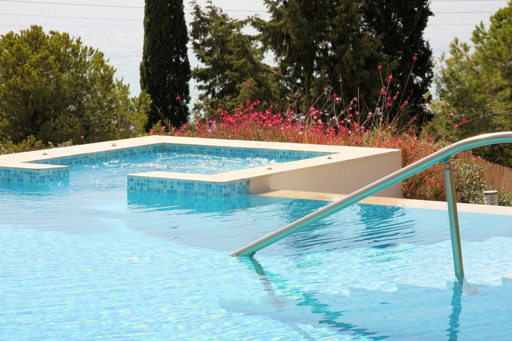 Villa Costamare - Enjoy Lazy Days On The Private Pool-Jacuzzi Pefki Chambre photo